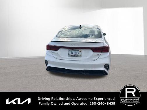 Snow White Pearl 2022 Kia Forte GT-Line