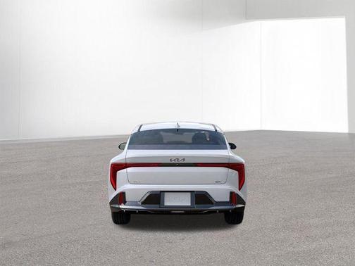 Snow White Pearl 2026 Kia K4 GT-LINE