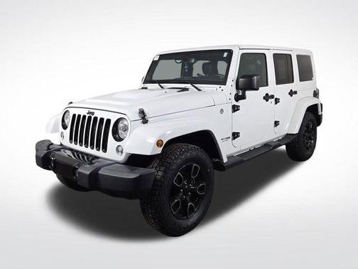 Bright White Clearcoat 2018 Jeep Wrangler JK Unlimited Altitude