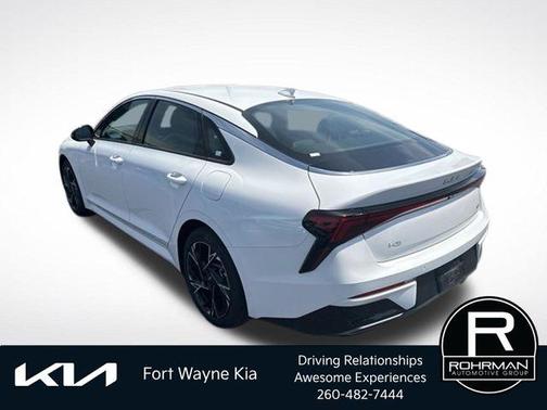 Snow White Pearl 2026 Kia K5 GT-Line
