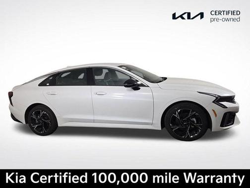 Snow White Pearl 2026 Kia K5 GT-Line