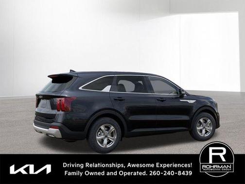 2025 Kia Sorento LX