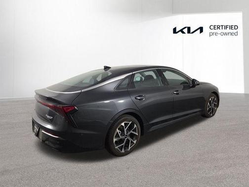 2025 Kia K5 EX