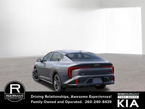 2025 Kia K4 GT-Line