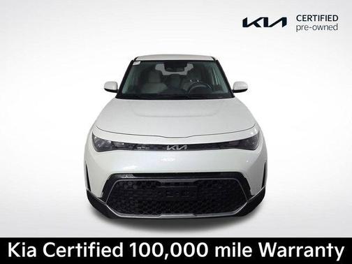 Snow White Pearl 2025 Kia Soul LX