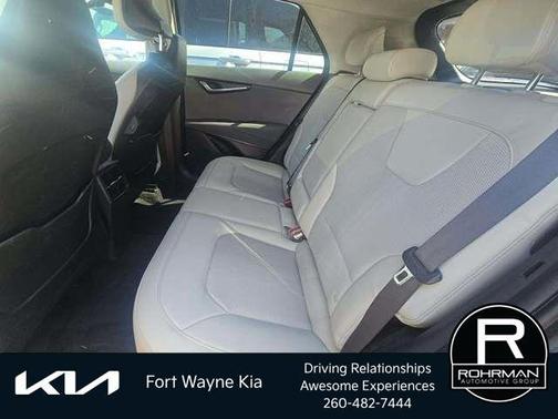 Graphite Gray 2023 Kia Niro EX