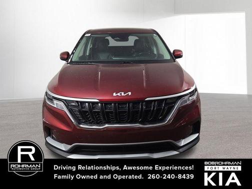 2024 Kia Carnival LX Seat Package