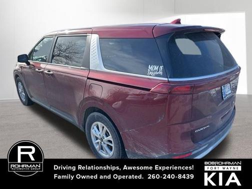 2024 Kia Carnival LX Seat Package