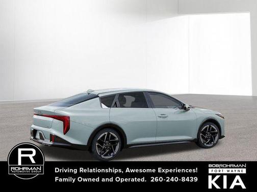 2025 Kia K4 GT-Line