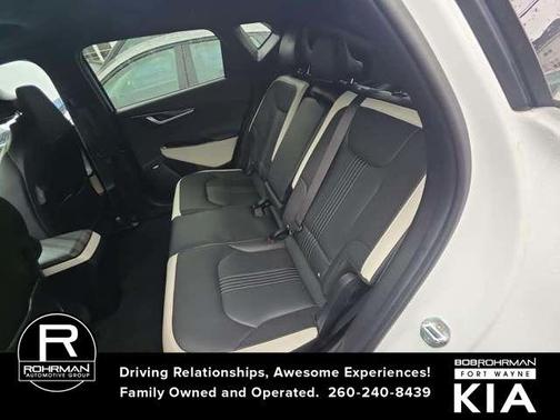 Snow White Pearl 2023 Kia EV6 GT-Line