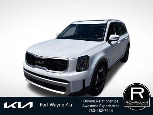 Glacial White Pearl 2024 Kia Telluride EX