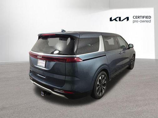 2024 Kia Carnival EX
