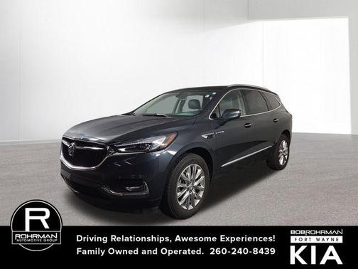 2020 Buick Enclave Essence
