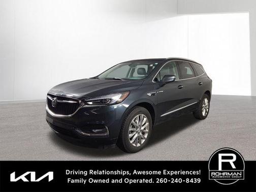 2020 Buick Enclave Essence