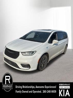 2022 Chrysler Pacifica Hybrid Limited