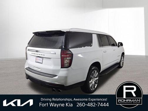 2022 Chevrolet Suburban High Country