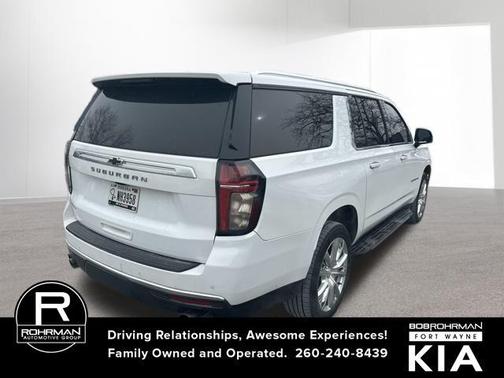 2022 Chevrolet Suburban High Country