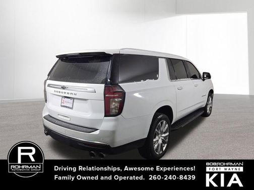 2022 Chevrolet Suburban High Country