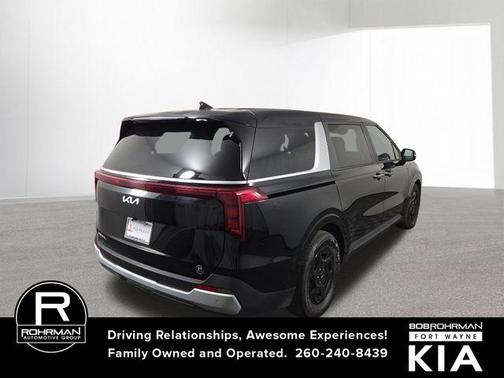 2026 Kia Carnival LXS