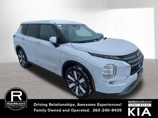 2025 Mitsubishi Outlander SE