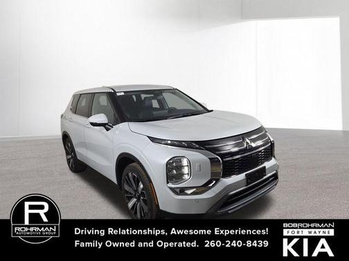 2025 Mitsubishi Outlander SE