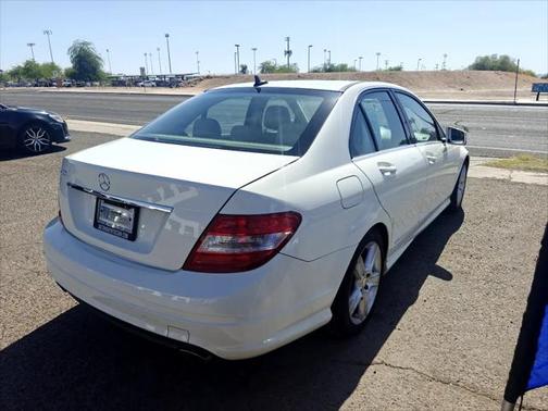 2010 Mercedes-Benz C-Class Luxury