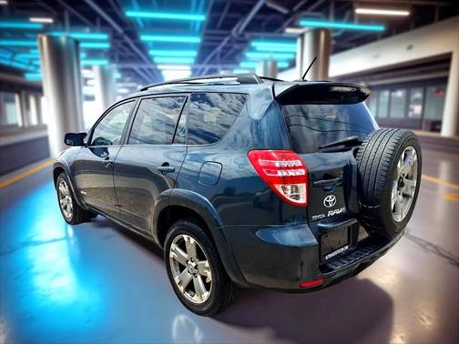 2009 Toyota RAV4 Sport