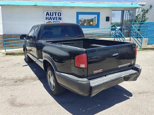 Onyx Black 2001 GMC Sonoma SLS