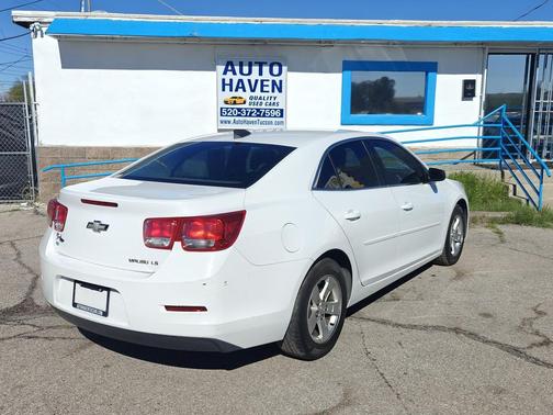 2015 Chevrolet Malibu 1LS