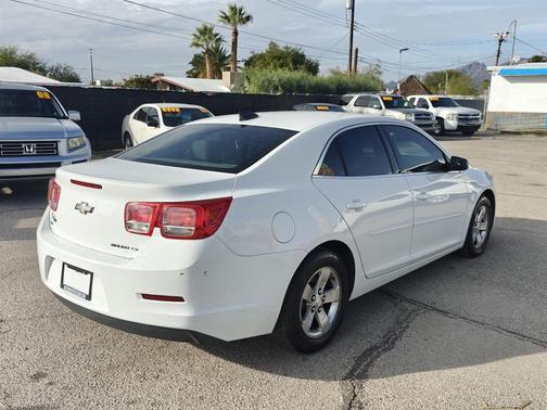 2015 Chevrolet Malibu 1LS