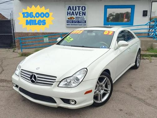 White 2007 Mercedes-Benz CLS-Class V8 136K Miles