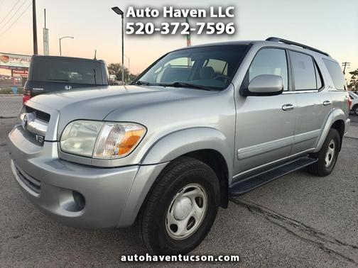 2005 Toyota Sequoia SR5