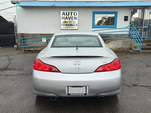 Liquid Platinum 2012 INFINITI G37 Base