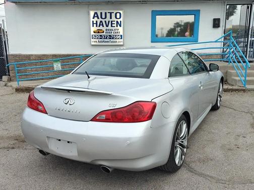Liquid Platinum 2012 INFINITI G37 Base