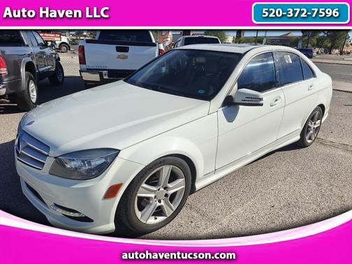 2011 Mercedes-Benz C-Class C 300 4MATIC Luxury
