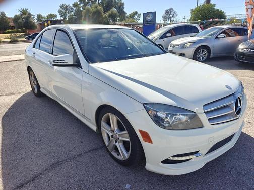 2011 Mercedes-Benz C-Class C 300 4MATIC Luxury