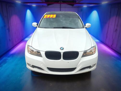 2011 BMW 328 328i Hi im selling my car 2011 bmw 328i