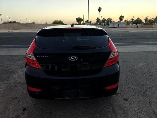 2013 Hyundai Accent SE