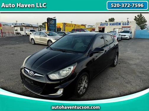 2013 Hyundai Accent SE