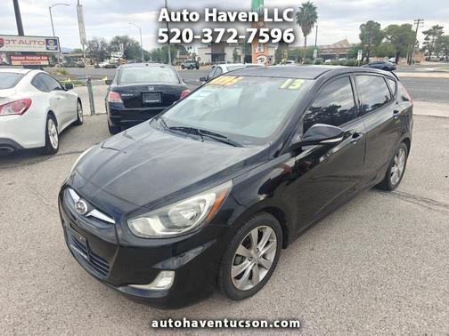 2013 Hyundai Accent SE