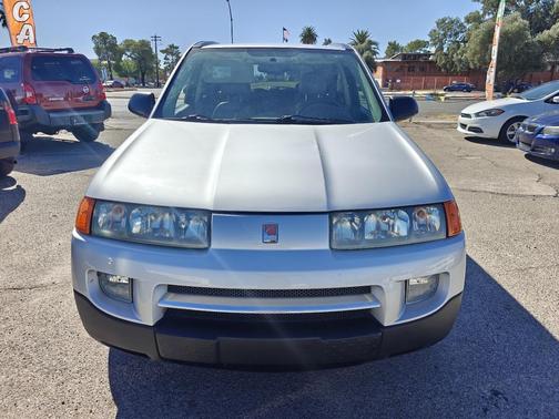 2004 Saturn Vue Base