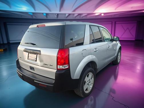2004 Saturn Vue Base