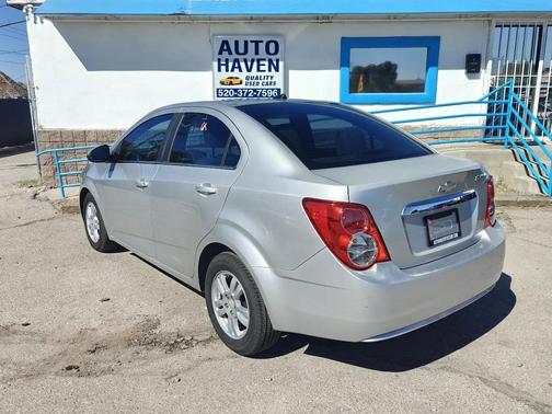 2012 Chevrolet Sonic 2LT