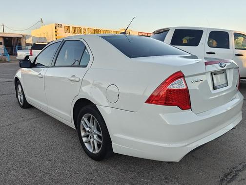 2012 Ford Fusion S