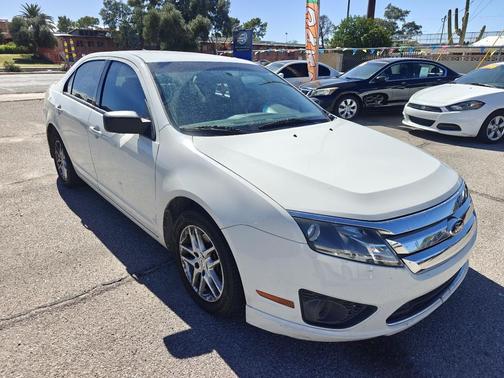 2012 Ford Fusion S