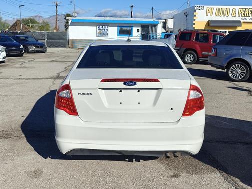2012 Ford Fusion S