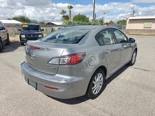 2012 Mazda Mazda3 i Touring