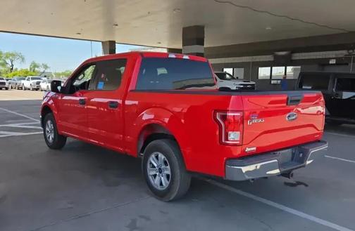 Red 2016 Ford F-150 XLT