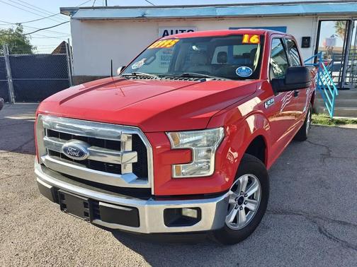 Red 2016 Ford F-150 XLT