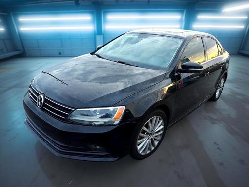 2015 Volkswagen Jetta Auto SE w/Connectivity/Navigation